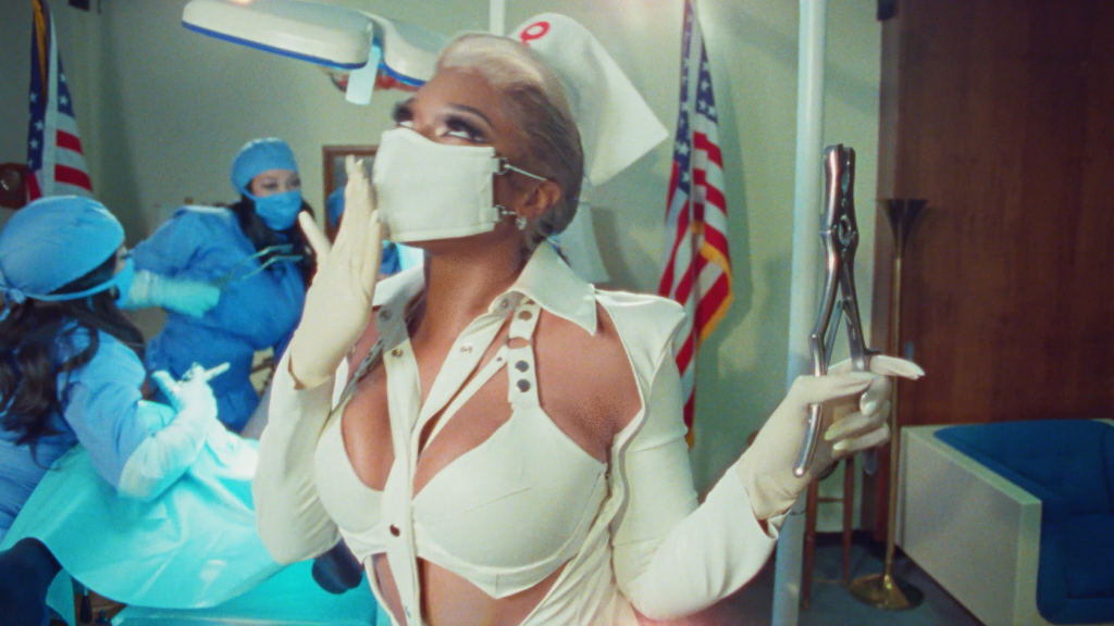 Megan Thee Stallion – Thot Shit