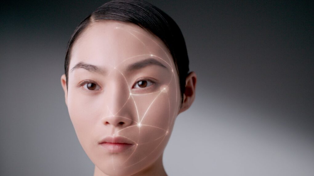 Yves Saint-Laurent Skin Edge